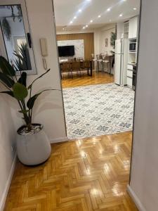 Alto Palermo planta baja con patio