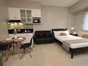 Cozy Studio at Morgan Suites McKinley Hill, BGC