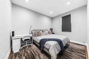 4 Bedroom Penthouse Loft in Heart of Wicker Park