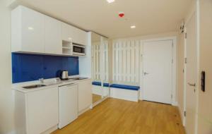 Exclusive Sea View Apartments - Orbi City