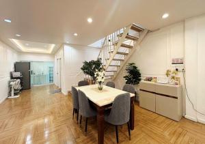 Cozy 4BR Private Home in Sukhumvit near BTS Udomsuk