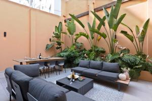 SariStays Valencia Terraza Deluxe L