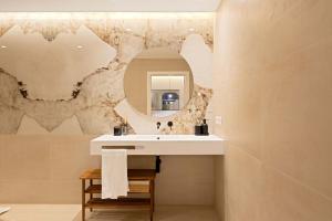 SariStays Valencia Terraza Deluxe L