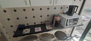 Very central apartment by shops restaurants