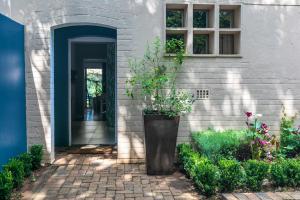 Emmarentia Guest house