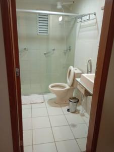 Bay Park Flat Q 211 · Flat Mobiliado Beira Lago