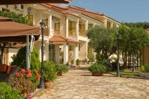 Zorbas Hotel - Myrtéa