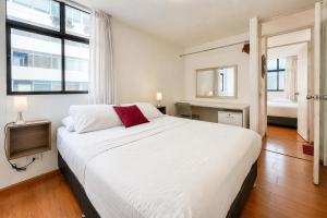 Private apartment in the historic center of Lima 3BR&2BA