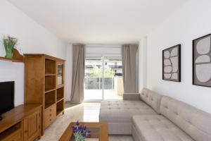 Nova Pineda Family Apartments