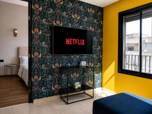 Unique Chic Design - Central Casablanca - Open View