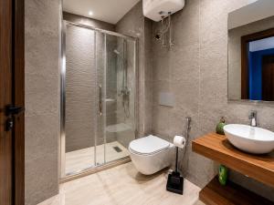 Unique Chic Design - Central Casablanca - Open View