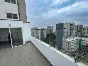 Hotel Lima Stays JM