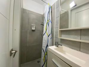 Condo 1bth 1bdr garden pool