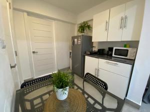 Condo 1bth 1bdr garden pool