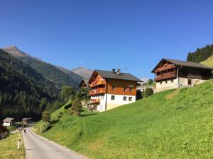 Apartament Ferienwohnungen Hüttner Sankt Jakob in Defereggen Austria