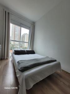 704 Ap Completo em Pinheiros | C Ar Cond