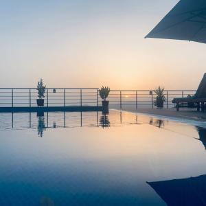 Villa Panorama - Private Swimming Pool & Parking