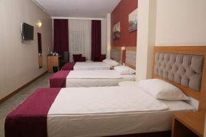 Pelora Hotel