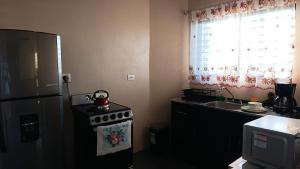 Casa MaFer Tablazo 2 Bedrooms AC Near the Beach