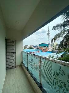 Sivaalay Service Apartment Maduravoyal