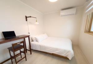 Table&Rest--Spacious 2F, No Hills, Local Vibe, Easy Transit