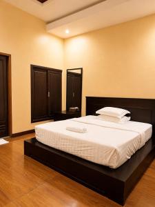 Wisata Beach Hotel
