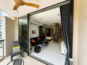 Modus Pattaya Beachfront Apartment