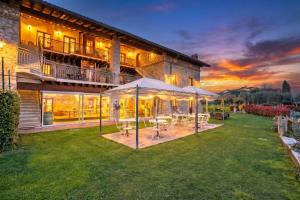 Apartment with Outdoor Dining - Happy Rentals