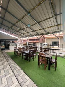 Ban Loom Guesthouse & Weaving Workshop
