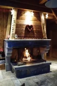 Chambre d'Hôtes La ferme d'en bas - 莫里永