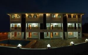 Gayathri Nest