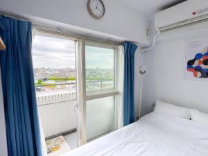 SC Hotel Kameari #1108 - Newly Renovated High Floor City View Near Station Mall Disney Access