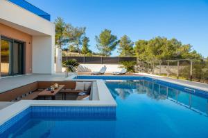 Villa Golden Ananas, 45 m2 headet pool, seaview