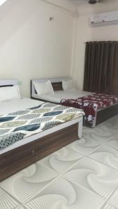 Govind DHAM HOME STAY