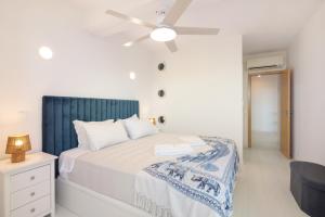 Vintage Attic Ocean & Sunset Views