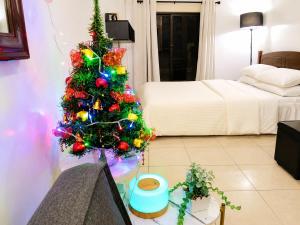 The Redwoods Condominium SM Fairview with Balcony beside Fairview Terraces Mall,Quezon City,Metro Manila Philippines