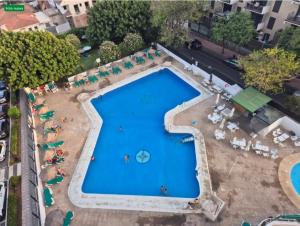 Compact 2BR Apartment with Balcony & Pool