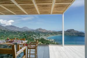 New Seaview Villa Minoiko with Private Pool near the Beach in Plakias