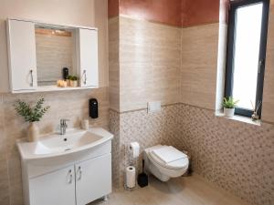 Jafar 4 - 1BR Apartment with Private Balcony