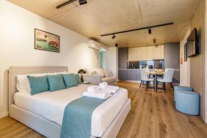 Marina da Afurada Apartments - Miguel Cervantes