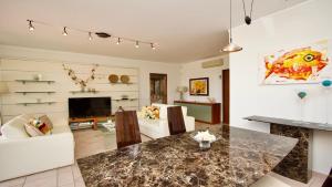 Marina Plaza Front Row apartment by Cleverdetails in Vilamoura