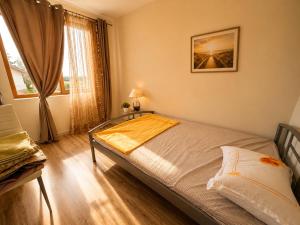 Albena Hills | 2BR, Pool & Garden Views