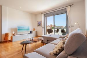 Penthouse Rosas 1C