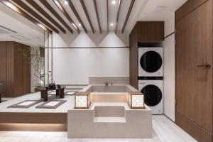 Subway 1 min, Dongdaemun, Jacuzzi & Sauna