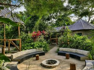 Furahia Eco Inn