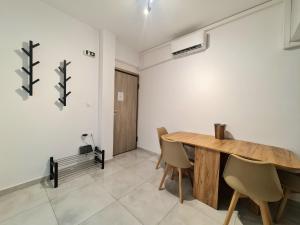 Family apartment at the center of Piraeus