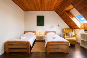 Castle View Rooftop Terrace Penthouse 5BR Old Town