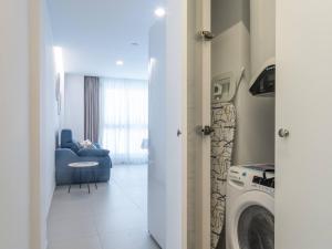 VV LOYANT CANTERAS "by henrypole home"