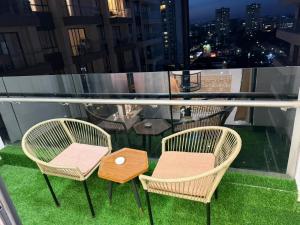 Capital Gardens Luxe, Walk to Yaya, Fast Wi-Fi