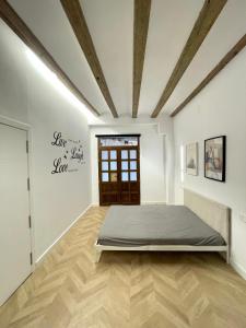 Cozy ground-floor apartment in the historic center